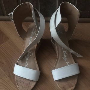 American Rag White wedge sandals!Cute! Size 8.